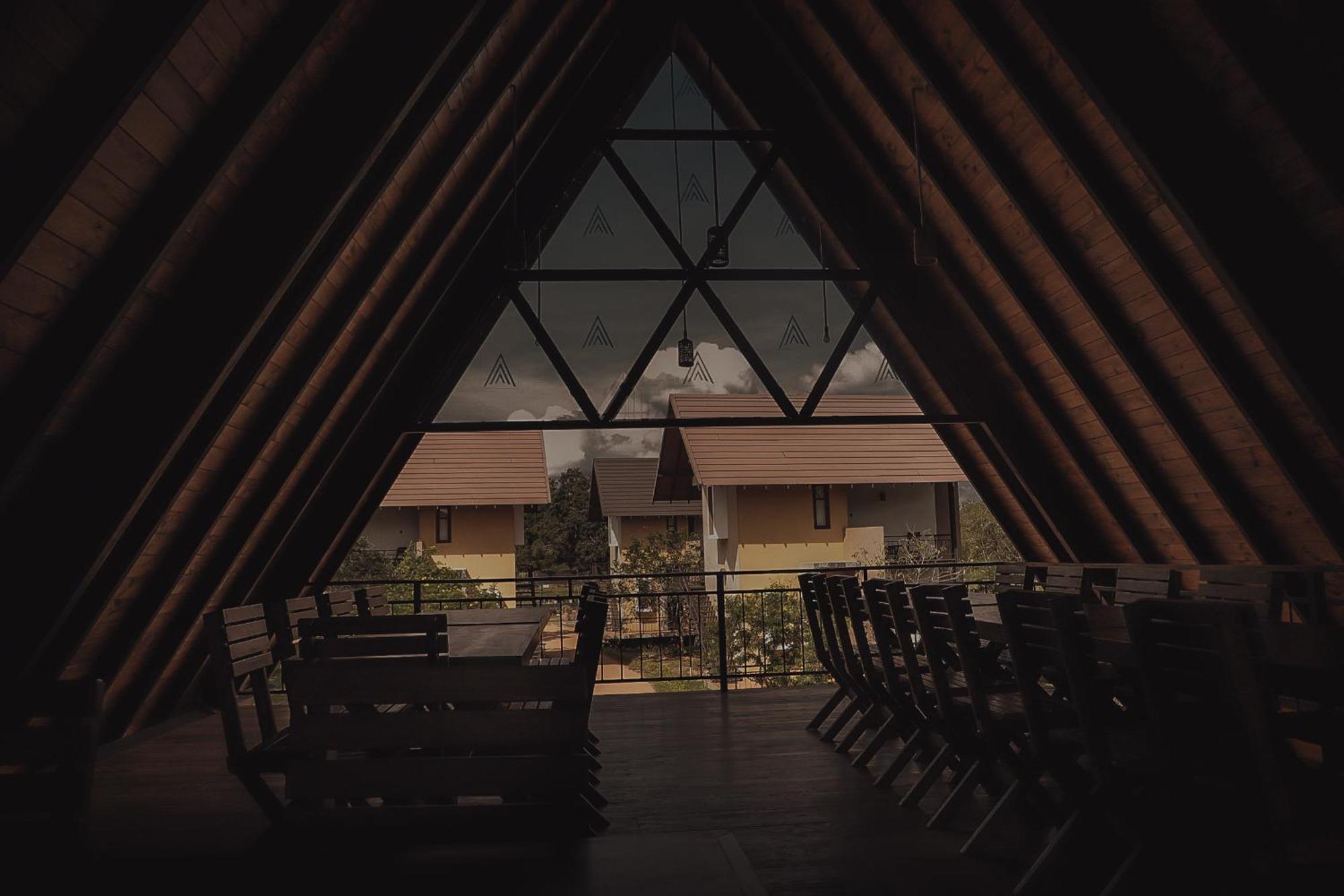 Lolu Village Resort Anuradhapura Exterior photo