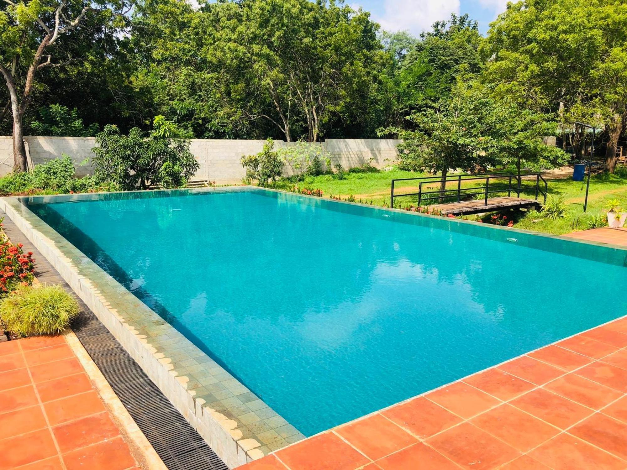Lolu Village Resort Anuradhapura Exterior photo